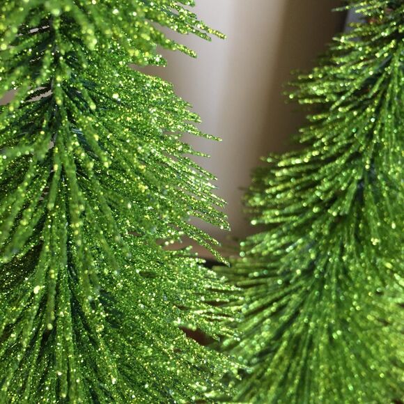 4 Green Glitter Tabletop Decor Bottle Brush Christmas Trees Snow Base 9" x 4" - Picture 2 of 12